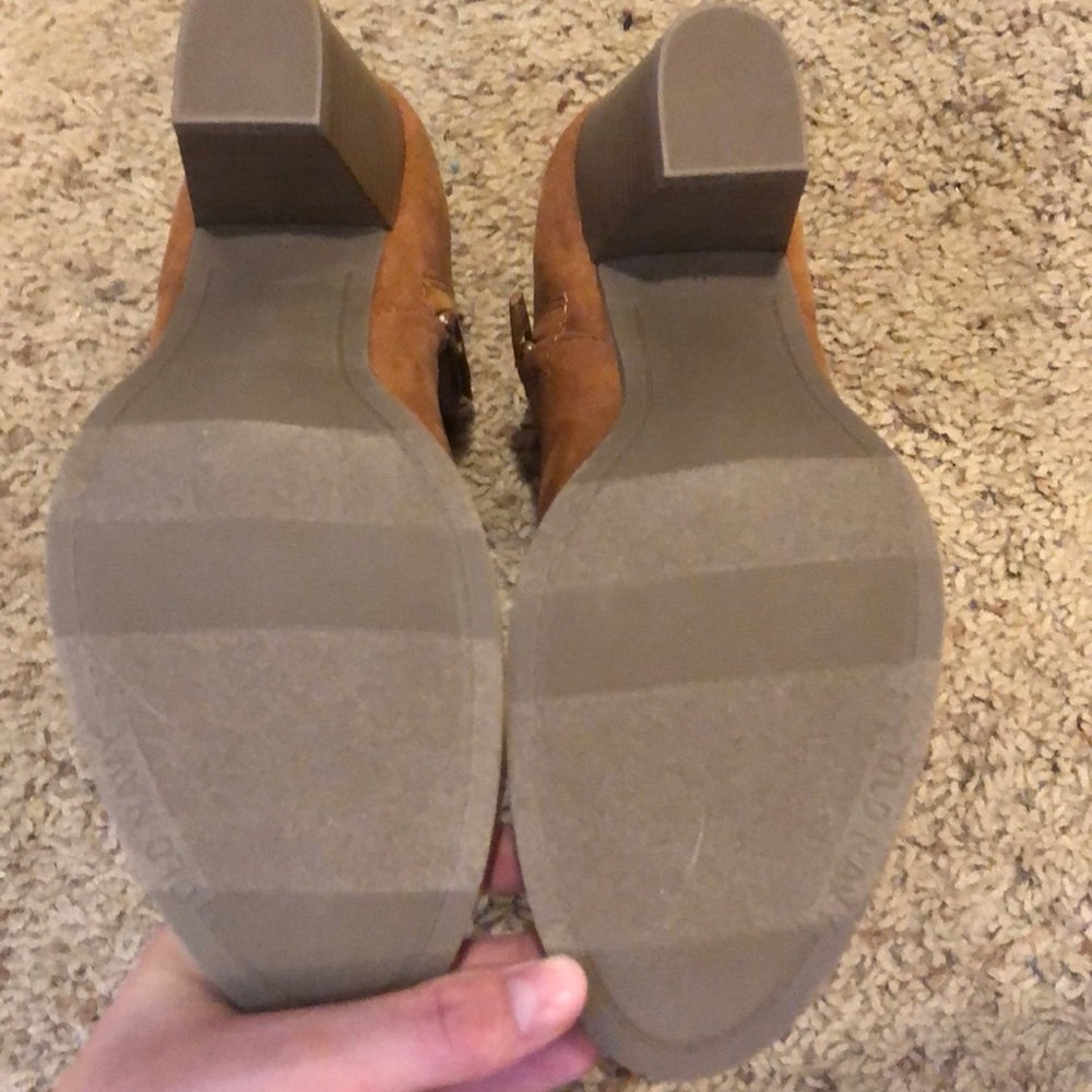 Booties - Picture 4 of 6